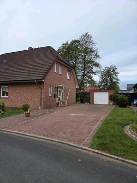 Foto - Haushälfte zur Vermietung - 800,00&nbsp;EUR Kaltmiete, ca.&nbsp; 84,00&nbsp;m&sup2;