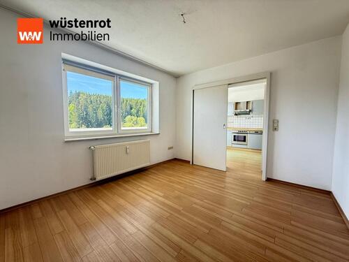 Foto - 2-Zimmer Souterrainwohnung mit großem Südbalkon