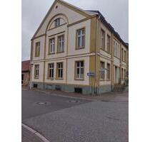 Haus mit viel Raum - 20.000,00&nbsp;EUR Kaufpreis, ca.&nbsp; 550,00&nbsp;m&sup2; in Gnoien (PLZ: 17179)