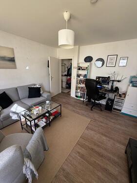 Foto - Ab sofort: Helle 2-Zimmer-Wohnung im 2. OG in Schölerberg