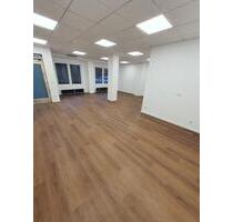 Renovierte Gewerbefläche – 60 m² im Zentrum direkt am EDEKA - Lotte