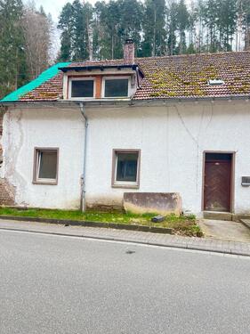 Foto - Doppelhaus -Hälfte -Sanierungsobjekt in Helmbach