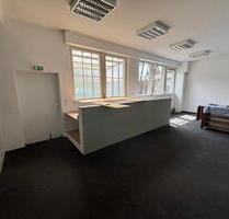 Büro und Lager - 750,00 EUR Kaltmiete, in Osnabrück (PLZ: 49086) Gretesch