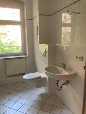 Foto - Helle 2-Raum-Wohnung mit Balkon im 2. OG