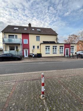 Foto - Modernisiertes Mehrfamilienhaus mit Gewerbefläche