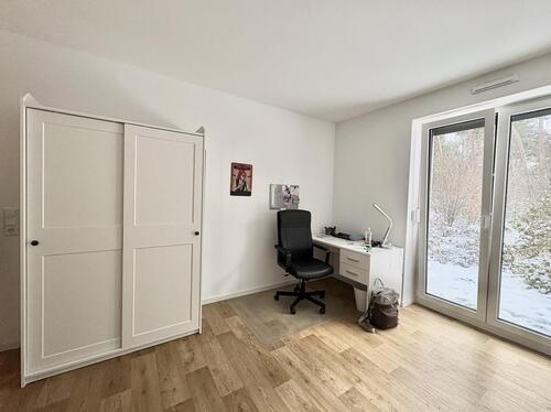 Foto - Nur für Studenten und Auszubildende: WG-Zimmer in einer Mädchen-WG frei!