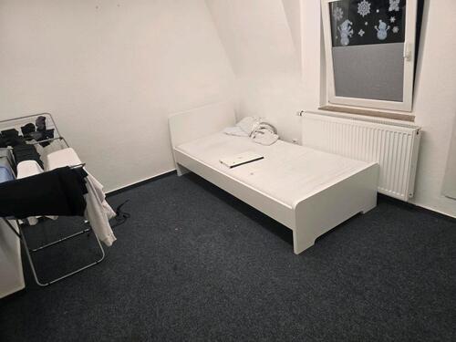 Foto - Dachgeschoßwohnung in Brühl zur Miete