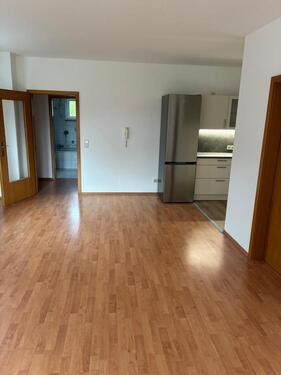 Foto - Neu renovierte 2-Zimmer Penthouse-Wohnung in ruhiger Lage