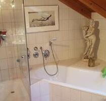 Dachgeschoss-Wohnung - 1.600,00&nbsp;EUR Kaltmiete, ca.&nbsp; 110,00&nbsp;m&sup2; in Starnberg (PLZ: 82319)