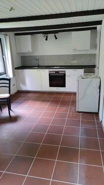 Foto - 1 Zimmer + Badezimmer - 290,00&nbsp;EUR Kaltmiete, ca.&nbsp; 32,00&nbsp;m&sup2;