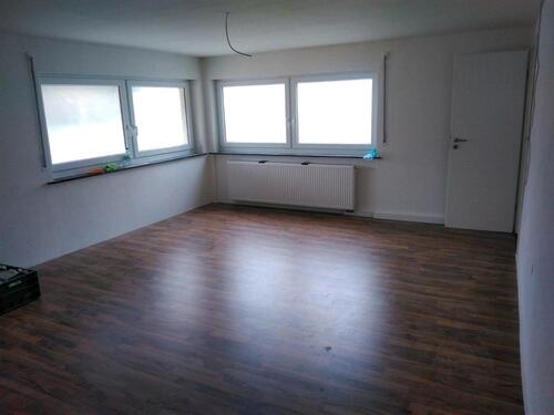 Foto - 4 Zimmer Dachgeschoßwohnung zur Miete in Meckesheim