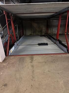 Foto - Tiefgarage Doppelparker untere Ebene Turnhallestraße Offenburg