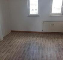 3- Raum Wohnung - 400,00&nbsp;EUR Kaltmiete, ca.&nbsp; 75,00&nbsp;m&sup2; in Apolda (PLZ: 99510)