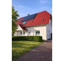 Hochwertiges Einfamilienhaus in idyllischer Lage mit Pool - Ballenstedt