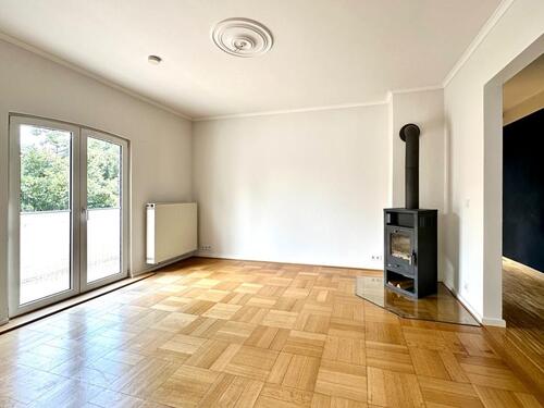 Foto - 4 Zimmer Dachgeschoßwohnung zur Miete in Weimar