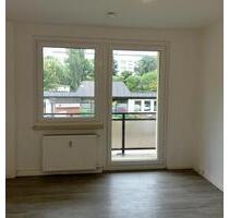 Wohnen in Querfurt: Charmante 2-Zimmer-Wohnung mit EBK