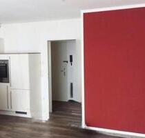 2-Zimmer-Altbauwohnung im 1. OG in zentraler Lage von Unna-Massen 2-Zimmer-Altbauwohnung im 1. OG in zentraler Lage von Unna-Massen