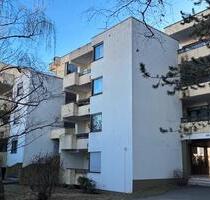 Schöne Wohnung mit 2 Balkonen, 2 Bäder und eigenem Stellplatz - Mainz Ebersheim