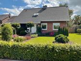 Foto - Architektenhaus mit großzügigem Garten