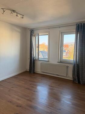 Foto - 1 Zimmer Dachgeschoßwohnung zur Miete in Stadtoldendorf