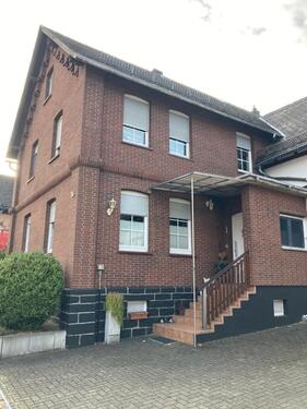 Foto - 6 Zimmer Einfamilienhaus zum Kaufen in Breidenbach