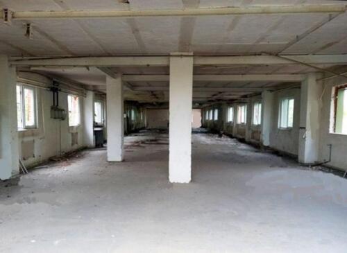 Foto - HALLE GROSSGARAGE WERKSTATT LAGER GARAGE 520 qm