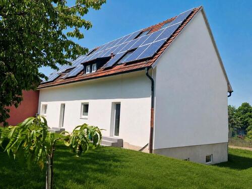 Foto - Zweifamilienhaus - 595.000,00&nbsp;EUR Kaufpreis, ca.&nbsp; 192,00&nbsp;m&sup2;