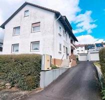 Zweifamilienhaus in Ruppertenrod, ruhige Lage, großes Grundstück - Mücke