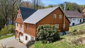 Foto - Umgebindehaus im historischen Ortskern von Lückendorf