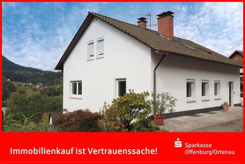 Foto - Oppenau - 3 Zi.-Mietwohnung mit Ausblick in die umliegenden Schwarzwaldberge!