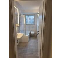 Erstbezug nach Sanierung: helle 3-Zi-Wohnung, 74,5 m² mit Balkon - Garbsen Berenbostel