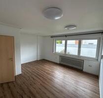 Vermietung gewerblich - 350,00 EUR Kaltmiete, in Nürtingen (PLZ: 72622)