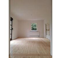 Haus zur Miete - 1.952,00&nbsp;EUR Kaltmiete, ca.&nbsp; 156,19&nbsp;m&sup2; in Weimar (PLZ: 99423)