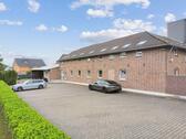 Foto - Moderne Büroeinheit in historischer Backsteinarchitektur
