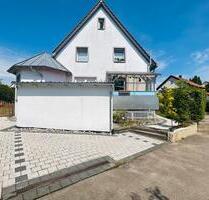 Doppelhaushälfte mit zwei Wohnungen - Gaildorf