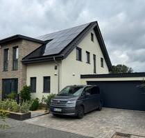 Modernes Einfamilienhaus – Pool • Sauna • Wintergarten • PV - Unna Alte Heide