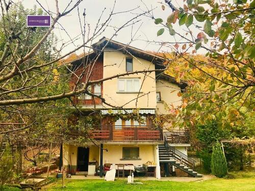 Foto - 3-stöckiges Haus mit großem Garten in Bulgarien