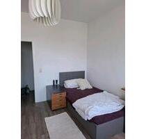 Zimmer zu vermieten - 380,00&nbsp;EUR Kaltmiete, ca.&nbsp; 35,00&nbsp;m&sup2; in Leipzig (PLZ: 04155) Mitte