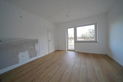 Foto - 5 Zimmer Erdgeschoßwohnung zur Miete in Uplengen