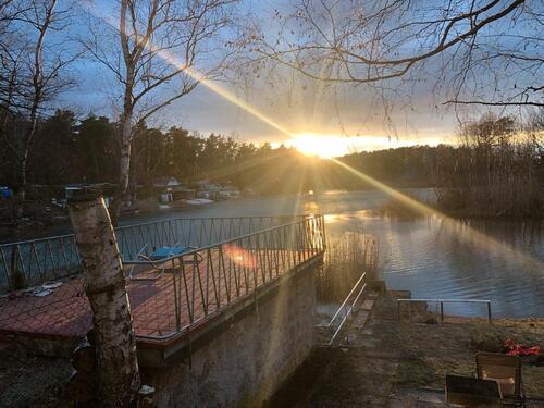 Foto - Bungalow, direkt am Wasser - 58.000,00&nbsp;EUR Kaufpreis, ca.&nbsp; 30,00&nbsp;m&sup2;