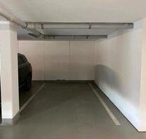 Auto Garagenstellplatz Frankfurt Eschersheim nahe Bahnhaltestelle - Frankfurt am Main