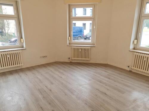 Foto - Gepflegte 4-Zimmer-Wohnung im Erdgeschoss zu vermieten!