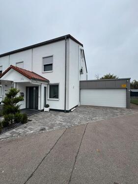 Foto - Modernes Reiheneckhaus in Thannhausen