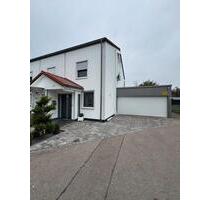 Modernes Reiheneckhaus in Thannhausen