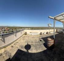 Wohnen über den Dächern mit großer Sonnenterrasse - Umkirch