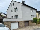 Foto - 1-2 Familienhaus, freistehend mit Garten,