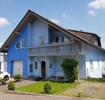 Schöne 3ZKB EG Wohnung mit Balkon , Stellplatz und Kellerraum - Holzhausen an der Haide