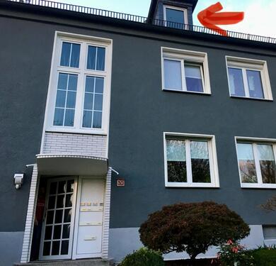 Foto - freundliche helle DG Wohnung - 400,00 EUR Kaltmiete,