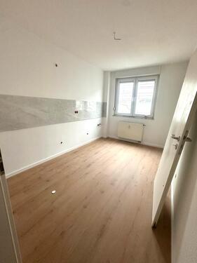 Foto - Kernsanierte und barrierefreie 2-ZKB in Ludwigshafen