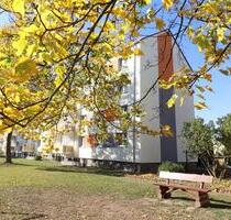 Neuwertige 4-Raum-Wohnung mit Dusche im EG in Flöha